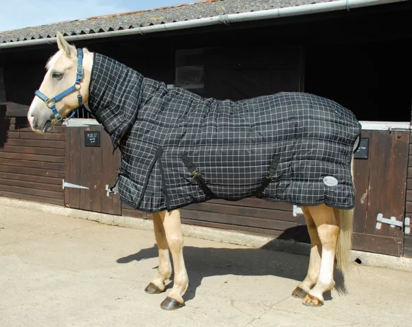 Rhinegold Mega Quilted Stable Rug Full Neck Combo